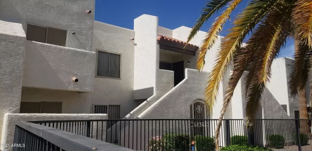 MLS: 6250262 Condo For Sale