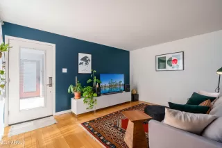 Photo #2: 6250303 Listing