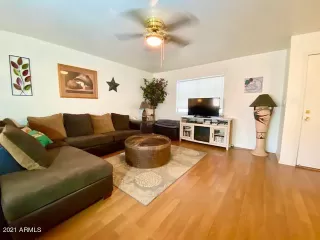 Photo #4: 6250316 Listing