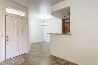 Photo #5: 6250325 Listing