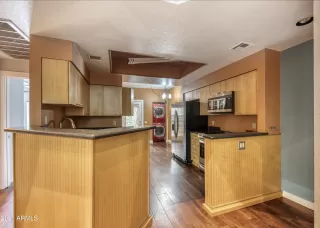 Photo #2: 6250518 Listing