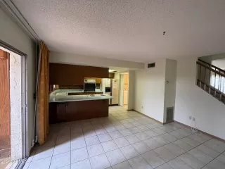 Photo #4: 6250588 Listing