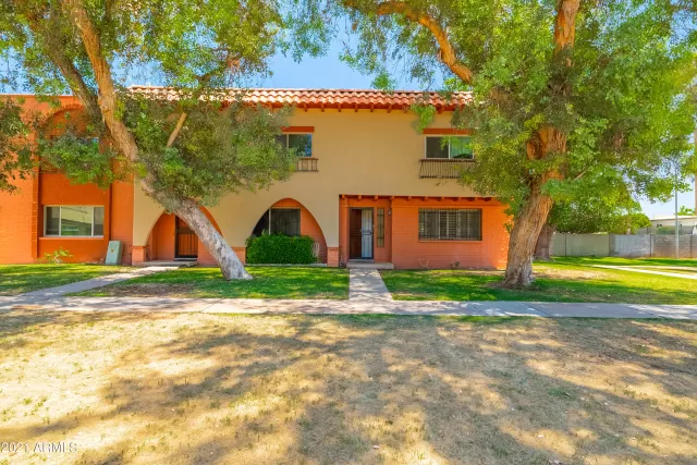 MLS: 6250599 Condo For Sale