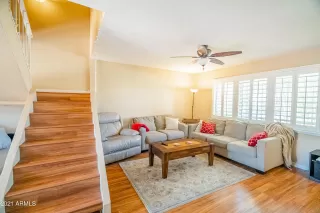 Photo #6: 6250599 Listing