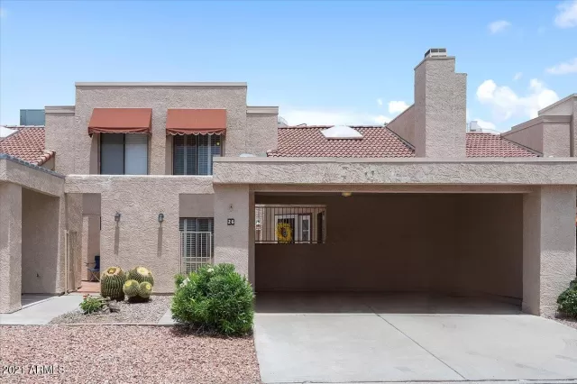 MLS: 6250618 Condo For Sale