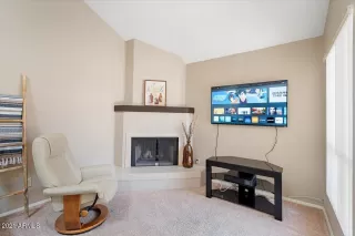 Photo #4: 6250618 Listing