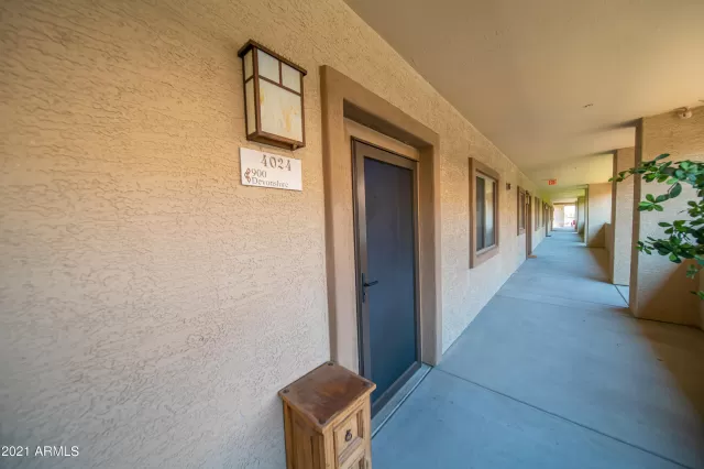 MLS: 6250958 Condo For Sale