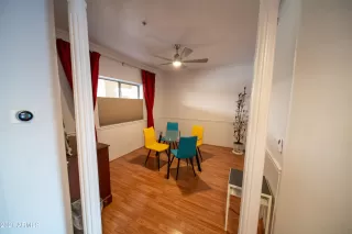 Photo #4: 6250958 Listing