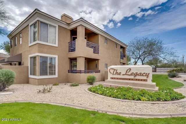 MLS: 6250989 Condo For Sale