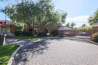 Photo #1: 6250989 Listing 