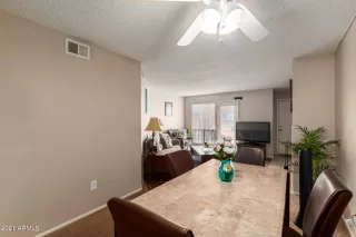 Photo #5: 6251019 Listing 