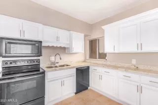 Photo #4: 6251209 Listing 