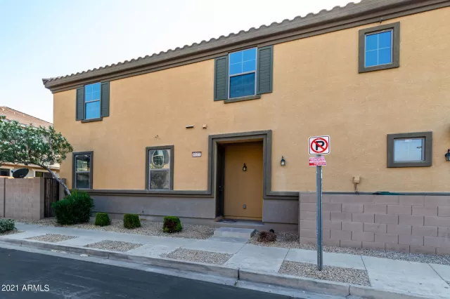 MLS: 6251354 Condo For Sale