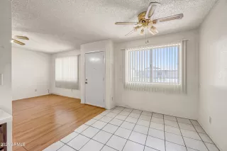 Photo #6: 6251741 Listing