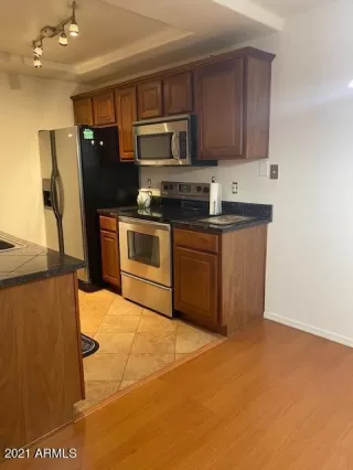 Photo #2: 6251773 Listing