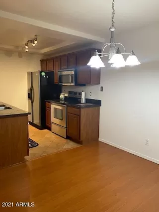 Photo #3: 6251773 Listing