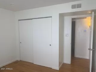 Photo #4: 6251845 Listing