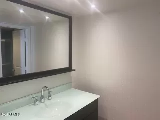 Photo #6: 6251845 Listing