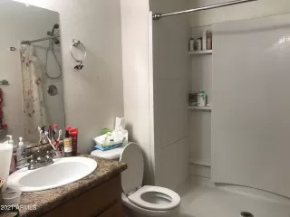 Photo #5: 6251886 Listing