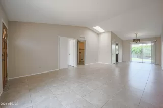 Photo #4: 6251902 Listing