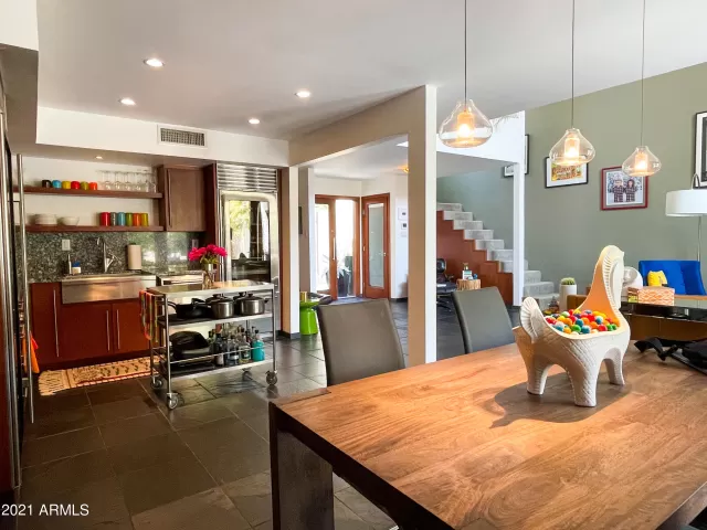 MLS: 6252071 Condo For Sale