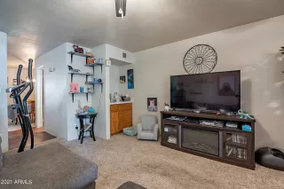 Photo #3: 6252140 Listing