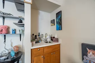 Photo #4: 6252140 Listing