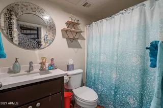 Photo #5: 6252140 Listing