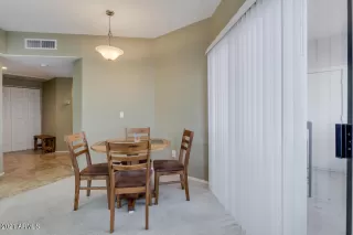 Photo #5: 6252164 Listing