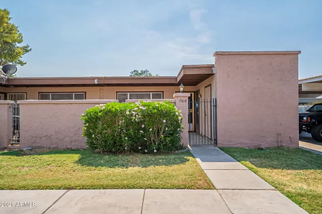 MLS: 6252181 Condo For Sale