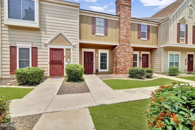 MLS: 6252361 Condo For Sale