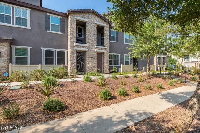 MLS: 6252415 Condo For Sale