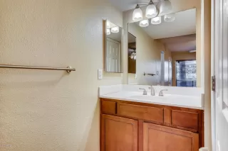 Photo #6: 6252449 Listing