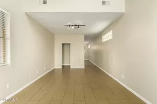 Photo #2: 6252541 Listing