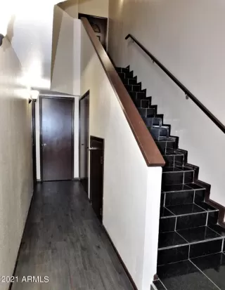 Photo #3: 6252922 Listing