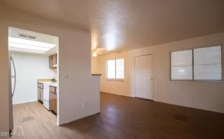 Photo #3: 6252926 Listing