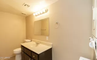 Photo #6: 6252929 Listing