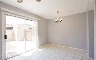 Photo #2: 6252933 Listing 