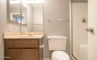 Photo #5: 6252933 Listing 