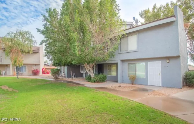 MLS: 6252936 Condo For Sale