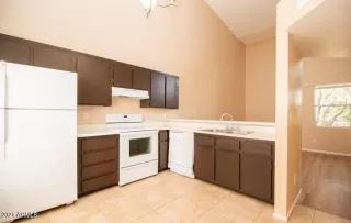 Photo #4: 6252936 Listing 