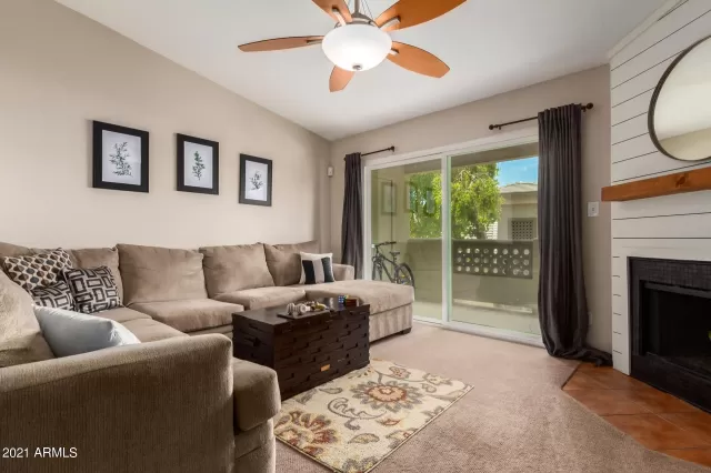 MLS: 6253402 Condo For Sale