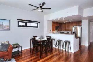 Photo #2: 6253760 Listing