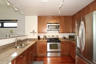 Photo #3: 6253760 Listing