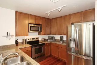 Photo #4: 6253760 Listing