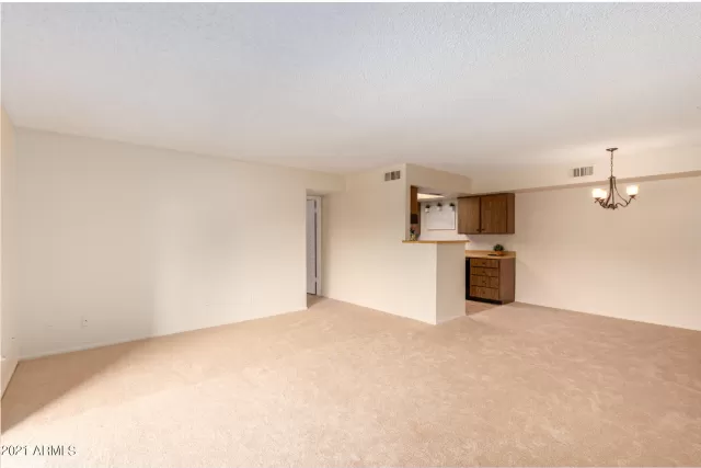 MLS: 6253929 Condo For Sale