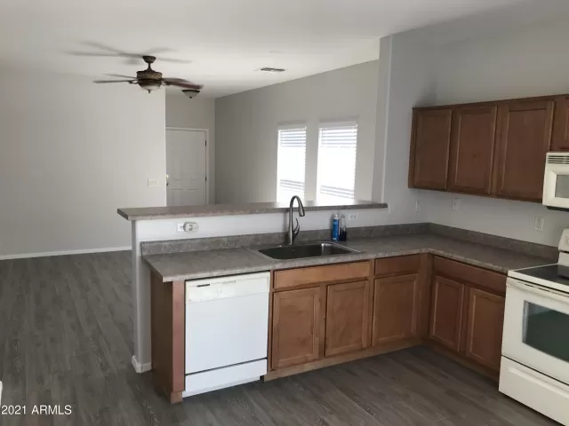 MLS: 6253933 Condo For Sale