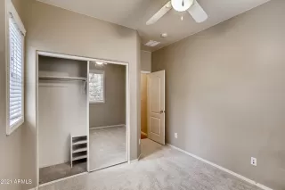 Photo #6: 6253999 Listing