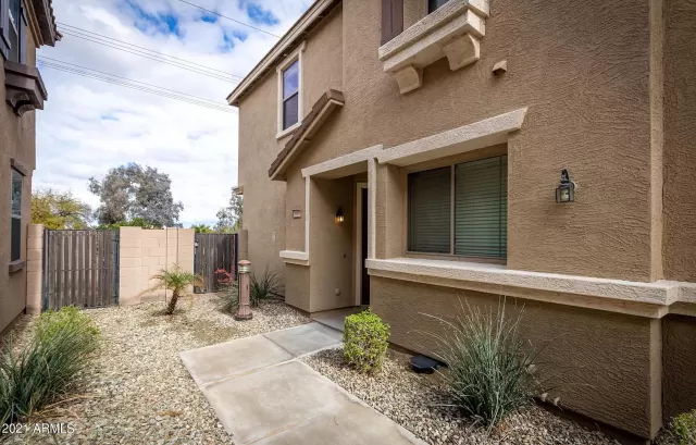 MLS: 6254115 Condo For Sale