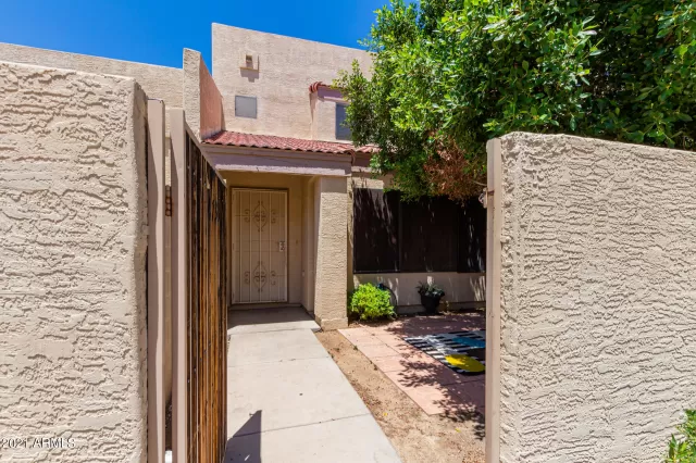 MLS: 6254196 Condo For Sale